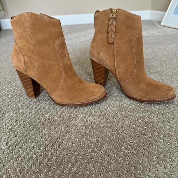 Joie suede booties SZ 39 - Picture 3 of 3